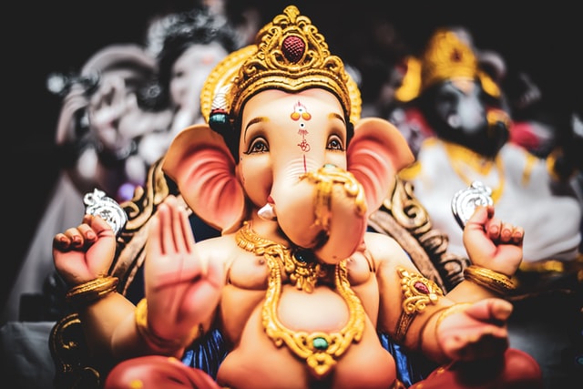 Worship Lord Ganesha Before Any Action – For Success And Good Luck!