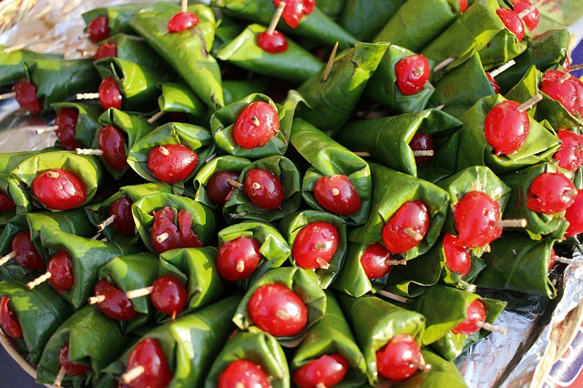 Eat Betel Leaf Like Indians & Get Cured Of Oral Cancer, Gastric Ulcers, Diabetics