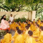 Why Do Hindus Address Their Teachers As Guru? Let's Know!