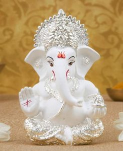 Install A White Ganesha At Home & Capture Peace In Life