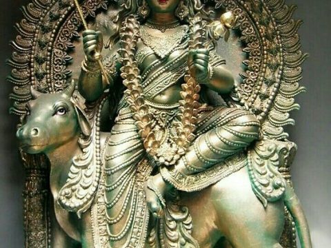 Earn The Blessings Of Goddess Shailputri & Attain Higher Spiritual Growth