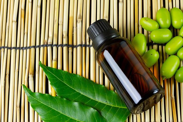 Apply Neem Oil & Witness Ayurvedic Miracles On Skin