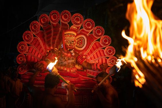 Kuttikkol Thampuratty Theyyam