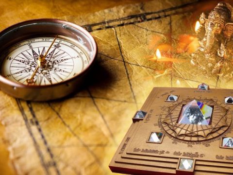 Follow These Science Behind Vastu Shastra & Live Peacefully