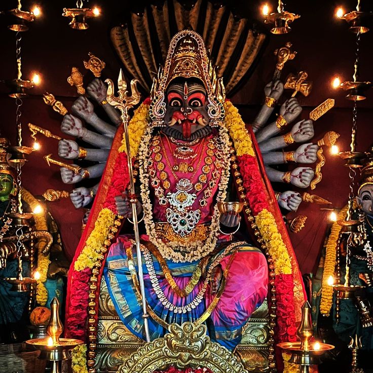 Worship Pratyangira Devi For Powerful Protection, Fearlessness, And Karmic Relief