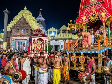 Celebrate Hera Panchami For Marital Harmony, Devotion, And Divine Reunion