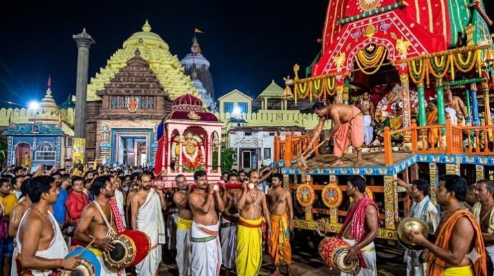 Celebrate Hera Panchami For Marital Harmony, Devotion, And Divine Reunion